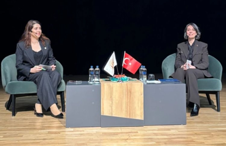 Sinem Dedetaş Çanakkale’de Konuştu: Tarih Hep Kadının Başarısızlıklarını Yazıyor